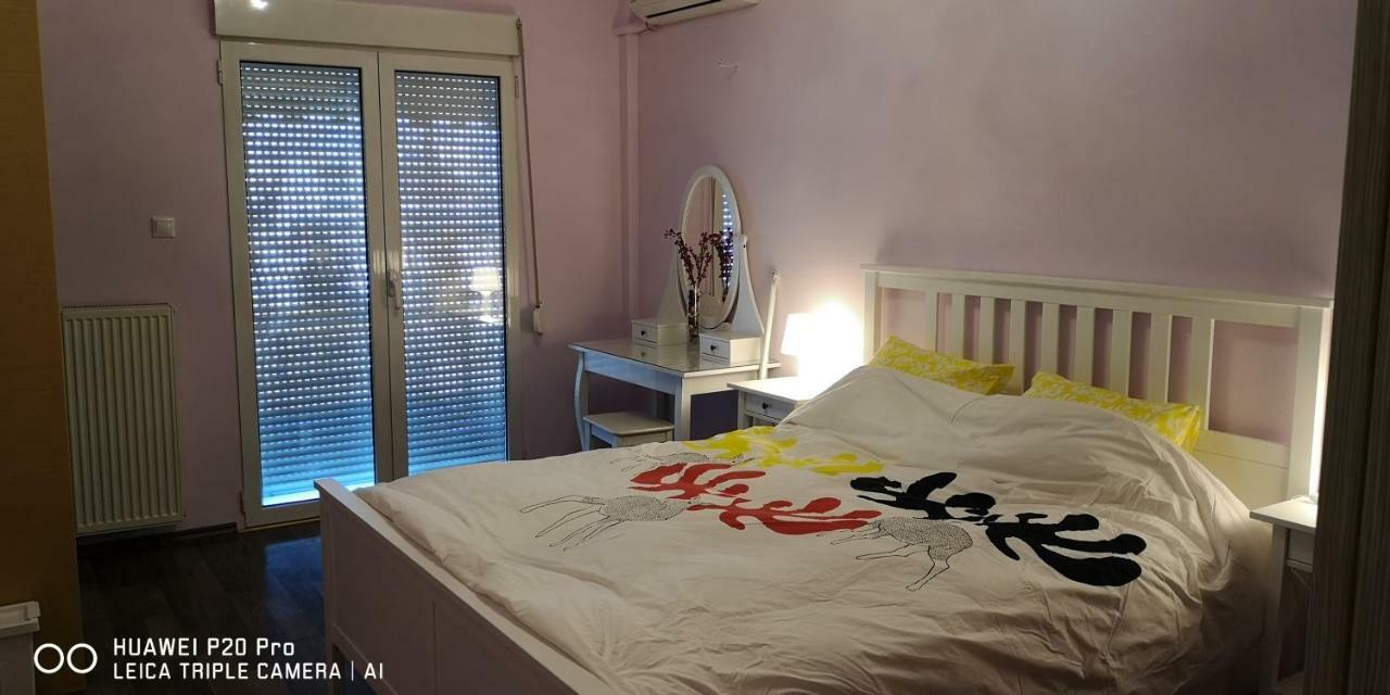 John'S Apartment เอเธนส์ ภายนอก รูปภาพ